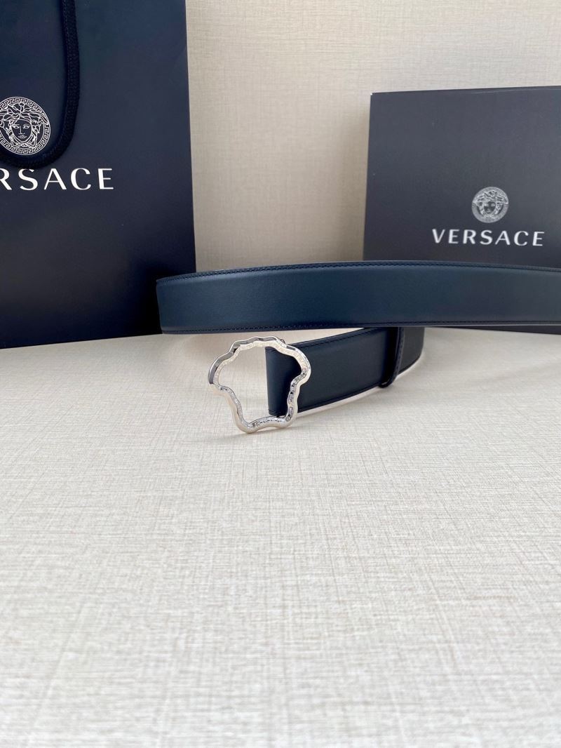 VERSACE